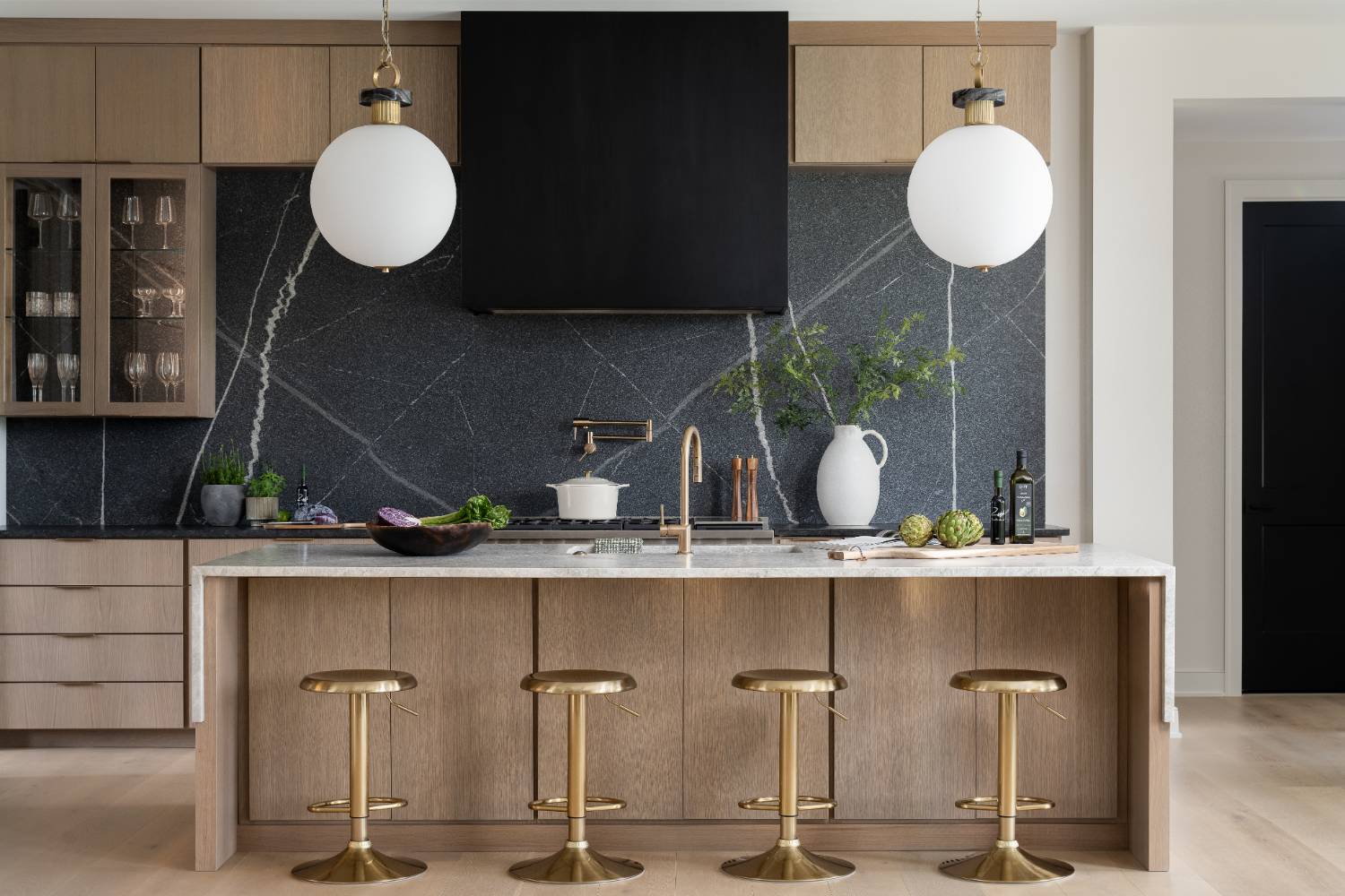 Kitchen backsplash contractors Indianapolis | Peak Stone Company