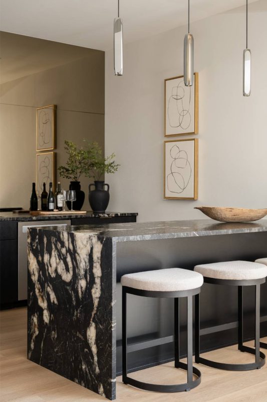 Quartz kitchen countertops Indianapolis | Peak Stone Company